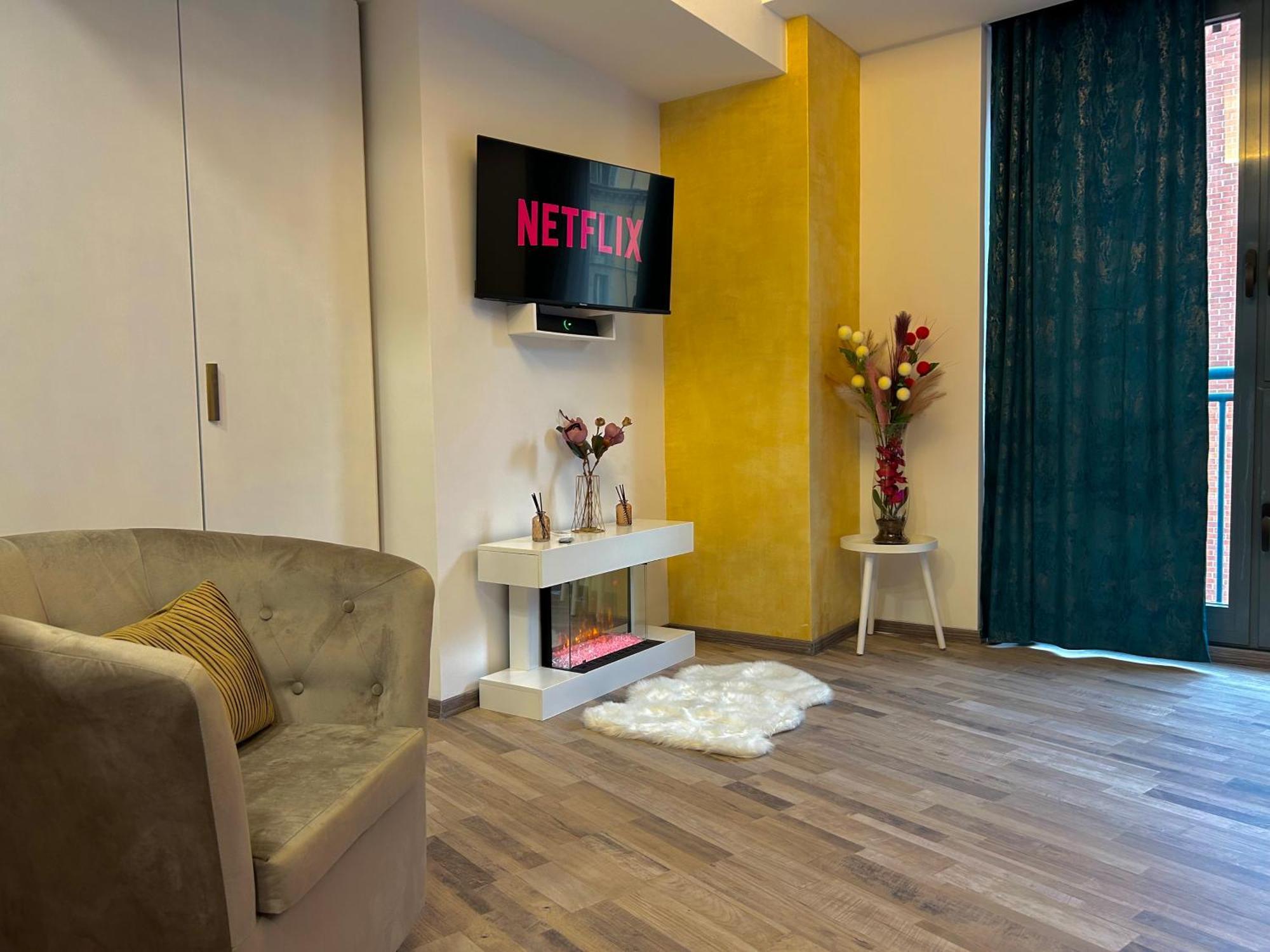 Deluxe - Jacuzzi - Private Parking Appartamento *